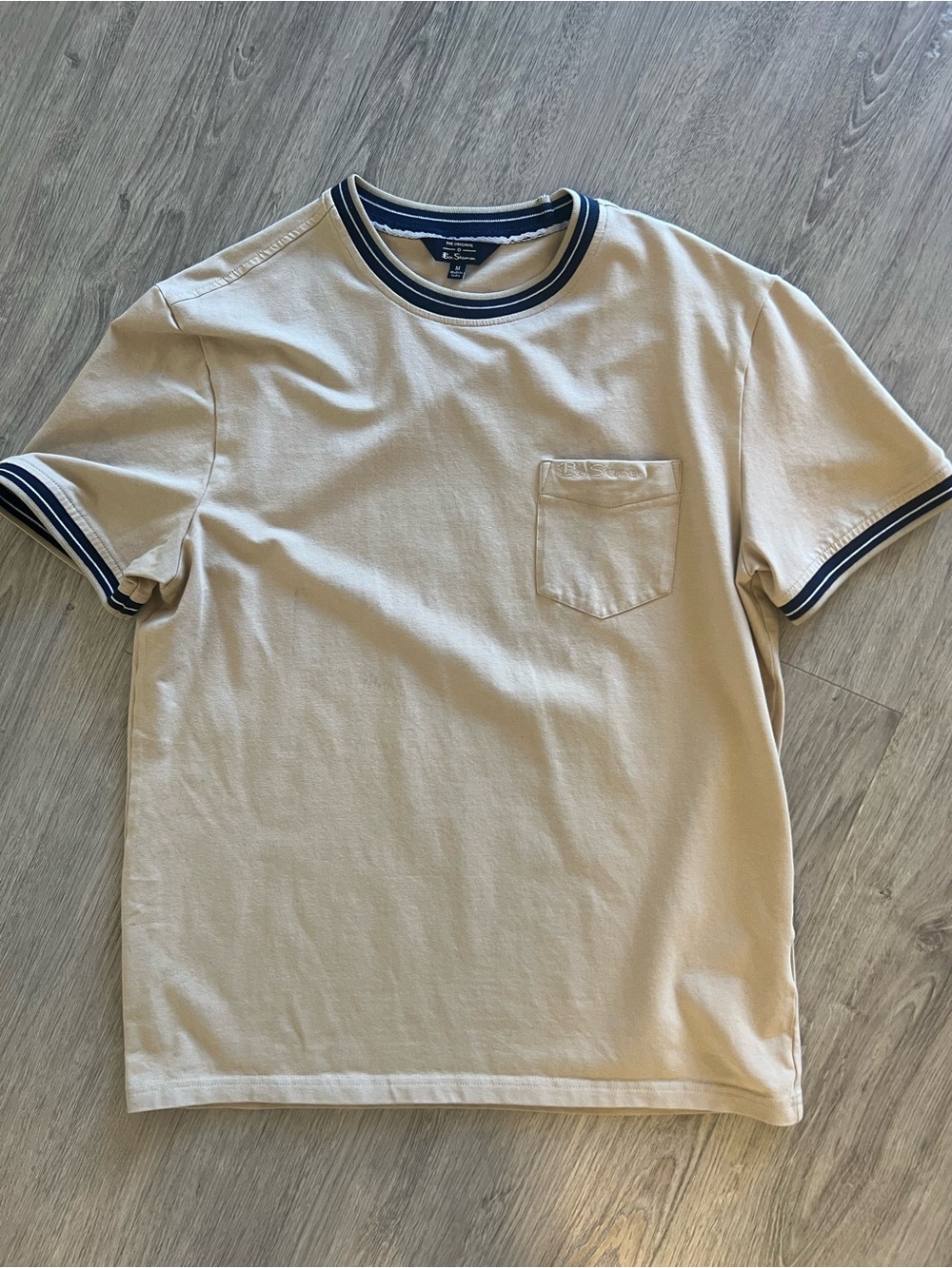 Ben Sherman Tan Pocket T-Shirt Men's Short Sleeve Crew Neck Tee Navy Trim Size M